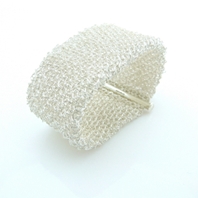 Flat knitted bracelet