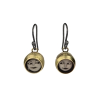 Tiny Face earrings